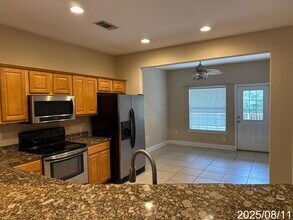 544 Maple Ave in Niceville, FL - Building Photo - Building Photo