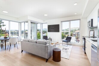 Villa Virtuoso in Victoria, BC - Building Photo - Building Photo