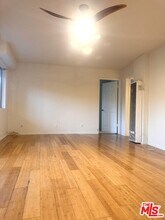 3001 Highland Ave in Santa Monica, CA - Building Photo - Building Photo