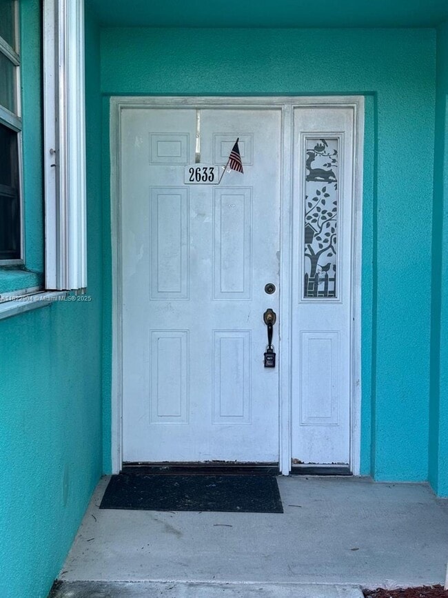 property at 2633 SE 20th Ct