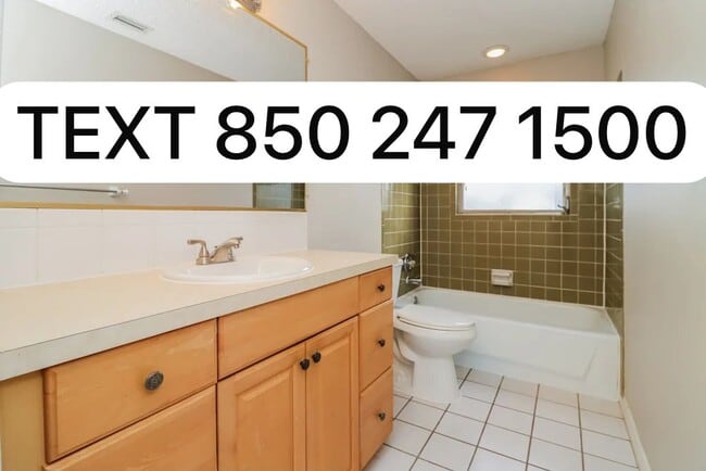 1727 St Anthony Dr in Clearwater, FL - Building Photo - Building Photo