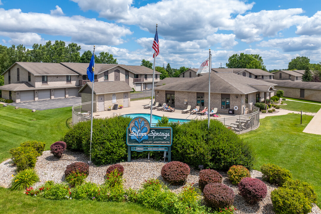 Silver Springs Apartments in Appleton, WI - Building Photo