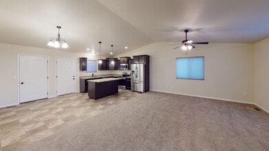 614 Northern Lights Blvd in Box Elder, SD - Building Photo - Building Photo