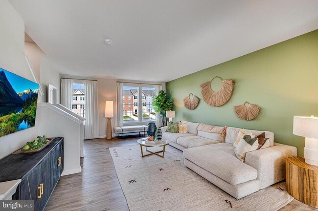 property at 1344 Red Clover Ln