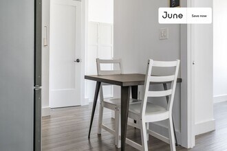 20 Avenue A in New York, NY - Building Photo - Building Photo