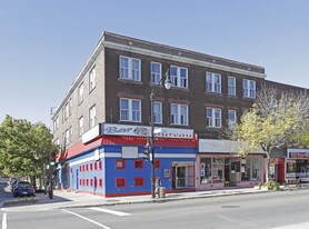 4303-4305 Sainte-Catherine Rue E in Montréal, QC - Building Photo