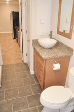 152 Main St, Unit 11 in Sturbridge, MA - Building Photo - Building Photo