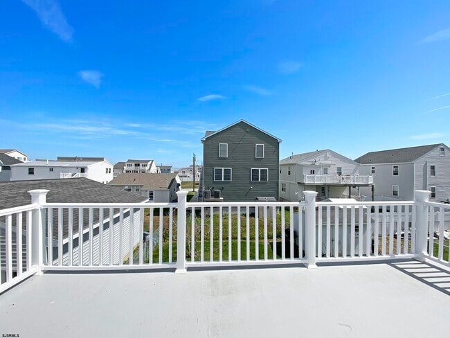 109 10th St S in Brigantine, NJ - Building Photo - Building Photo