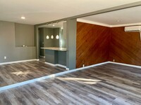 21865 Leaf Ave in Corning, CA - Building Photo - Building Photo