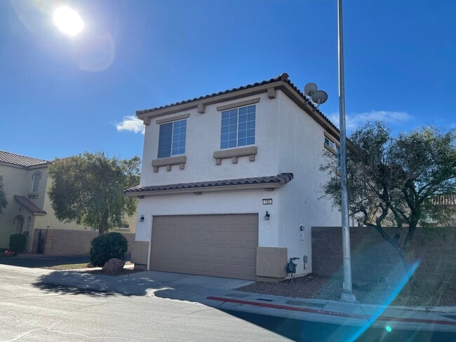 733 Emerald Idol Pl in Henderson, NV - Building Photo - Building Photo
