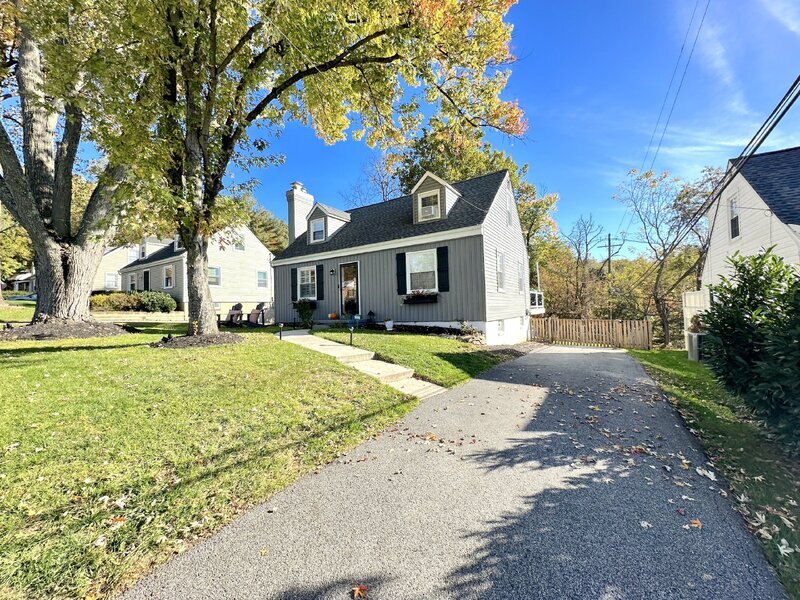 10523 Howard Ave in Cockeysville, MD - Building Photo