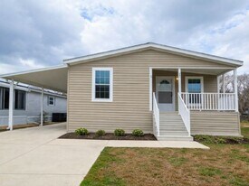 3323 NE 14th St in Ocala, FL - Building Photo