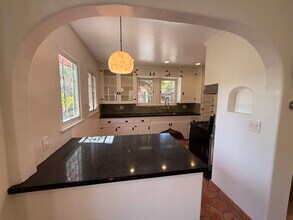 939 Hammond St in West Hollywood, CA - Building Photo - Building Photo