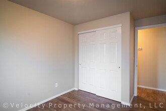 61360 Elkhorn St in Bend, OR - Building Photo - Building Photo