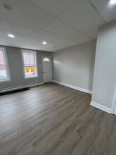 814 South St in Pottstown, PA - Foto de edificio - Building Photo