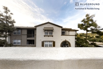 1571 Flynn Rd in Camarillo, CA - Building Photo - Building Photo