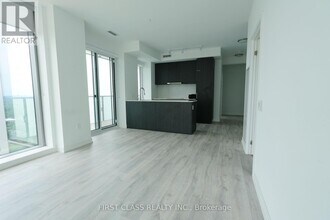 7-2807 Golden Lion Heights in Toronto, ON - Building Photo - Building Photo