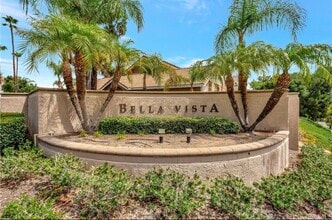 1448 Elegante Ct in Corona, CA - Foto de edificio - Building Photo