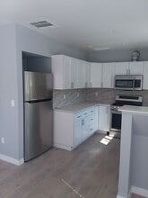 3109 Estara Ave in Los Angeles, CA - Building Photo - Building Photo