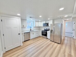 651 N 800 W St in Provo, UT - Building Photo - Building Photo