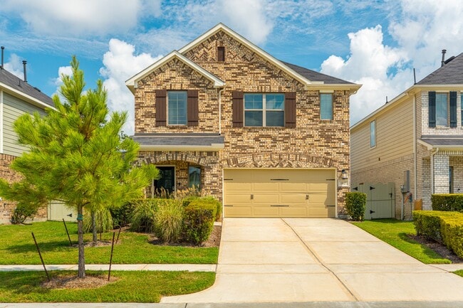 property at 10627 Whitejacket