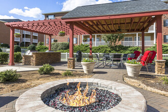 The Ariel in Charlotte, NC - Building Photo - Building Photo