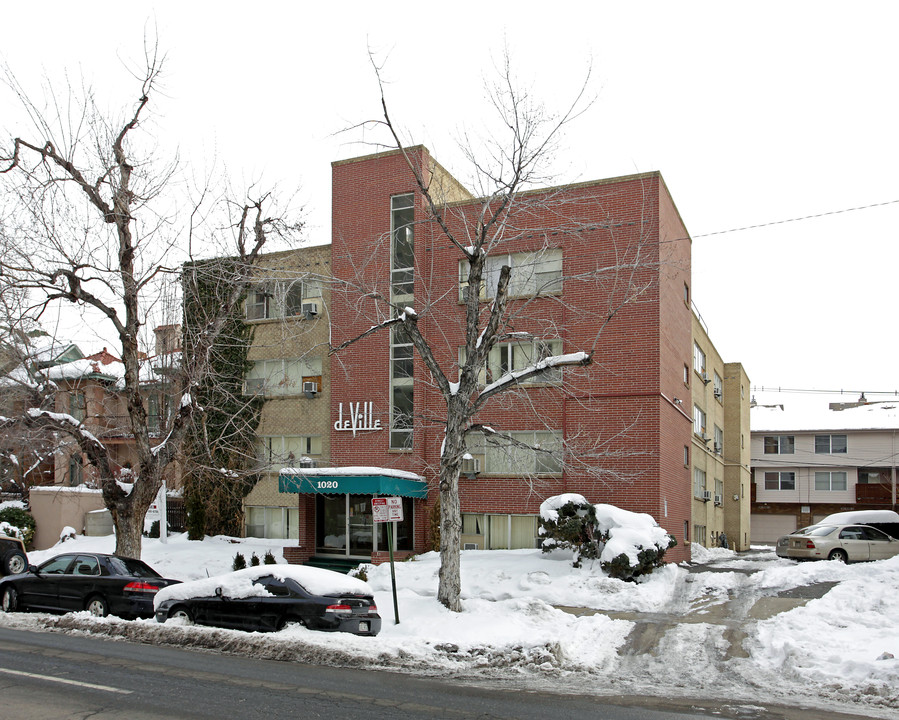 Deville in Denver, CO - Foto de edificio