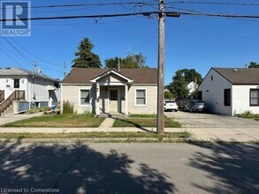 15 E 33rd St in Hamilton, ON - Building Photo - Building Photo