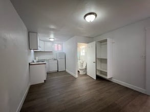 2031 4th St in Wasco, CA - Building Photo - Building Photo