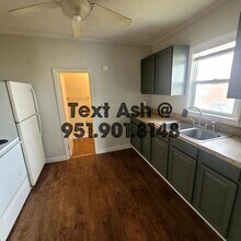 2202 Silver St, Unit B in Anderson, IN - Foto de edificio - Building Photo