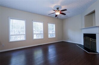 790 Celeste Ln in Atlanta, GA - Building Photo - Building Photo