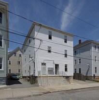 85 Beetle St in New Bedford, MA - Building Photo