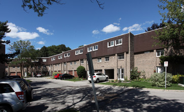 43 Lexington Ave in Toronto, ON - Building Photo - Primary Photo