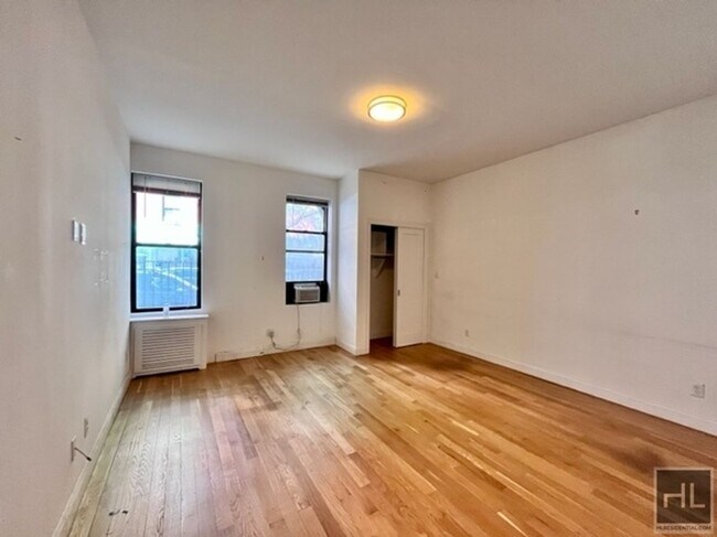 WEST 104 STREET in New York, NY - Building Photo - Building Photo