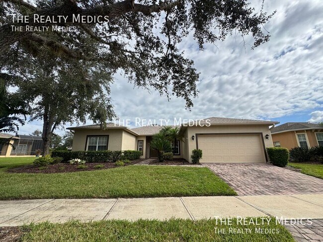 202 Nova Ave in Kissimmee, FL - Building Photo - Building Photo