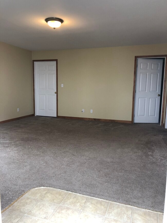 77 Sailly Ave in Plattsburgh, NY - Building Photo - Building Photo