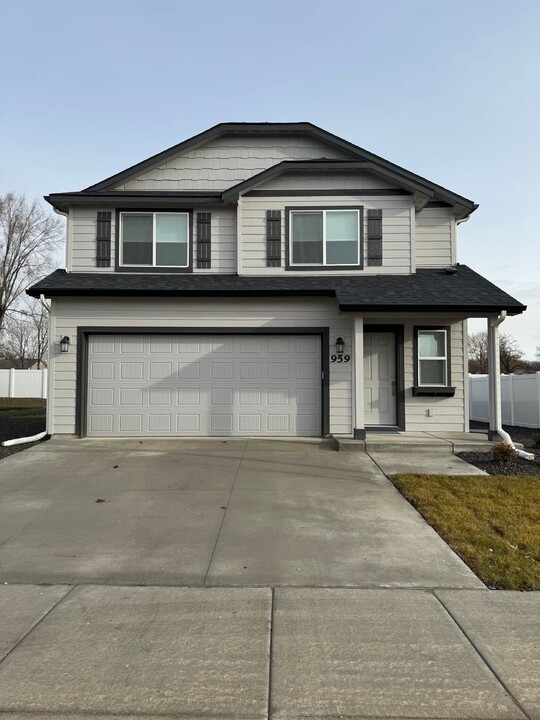 959 N Acer Lp in Nampa, ID - Building Photo