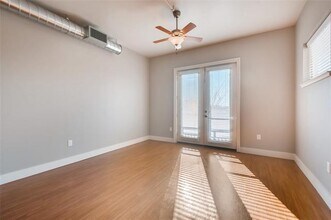 928 Travis Ave in Fort Worth, TX - Building Photo - Building Photo