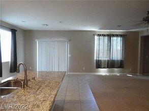10357 Pima Crossing Ave in Las Vegas, NV - Building Photo - Building Photo
