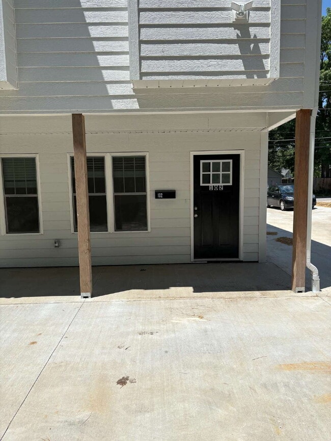 708 N William St in Columbia, MO - Building Photo - Building Photo