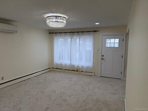 150 E St in Elmont, NY - Building Photo - Building Photo