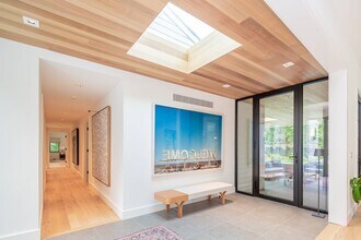 19 Osborne Ln in East Hampton, NY - Building Photo - Building Photo