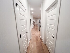 1430 E Huntsville Rd in Fayetteville, AR - Building Photo - Building Photo