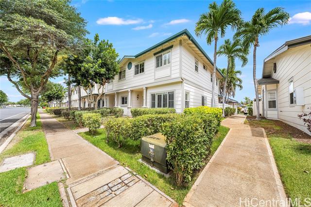 property at 91-1051-1051 Kaileolea Dr