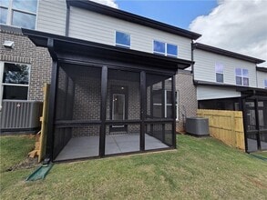 5724 Urban Vlg Wy in Tucker, GA - Building Photo - Building Photo