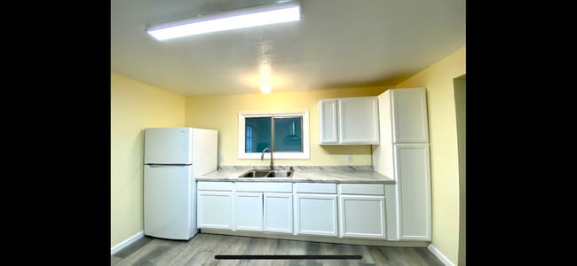 620 Meadow Ln in Brookings, OR - Building Photo - Building Photo