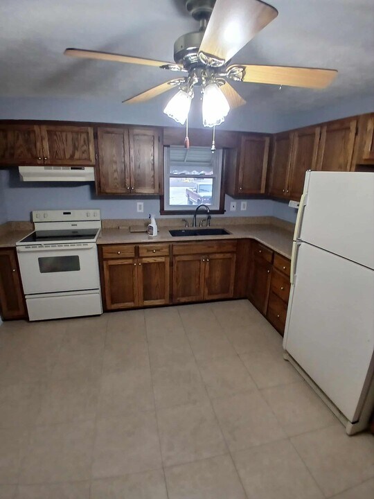 1159 S Main St in Martinsville, IN - Building Photo