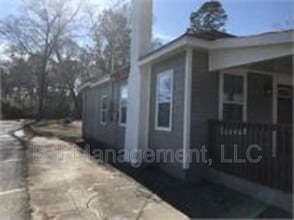 471 Hammond Dr in Griffin, GA - Building Photo - Building Photo