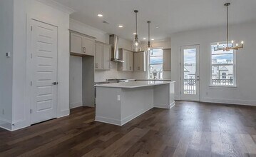 625 Broadview Terrace NE in Atlanta, GA - Building Photo - Building Photo