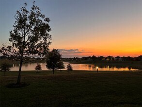 7414 Evelyn Grv Dr in Spring, TX - Building Photo - Building Photo